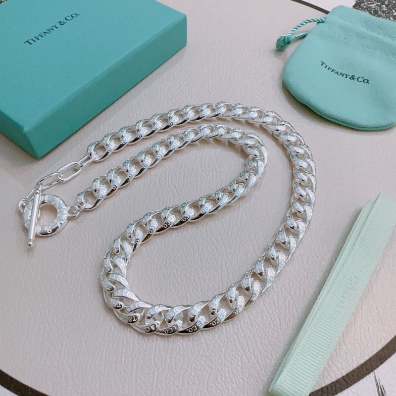 T*f*ny necklaces